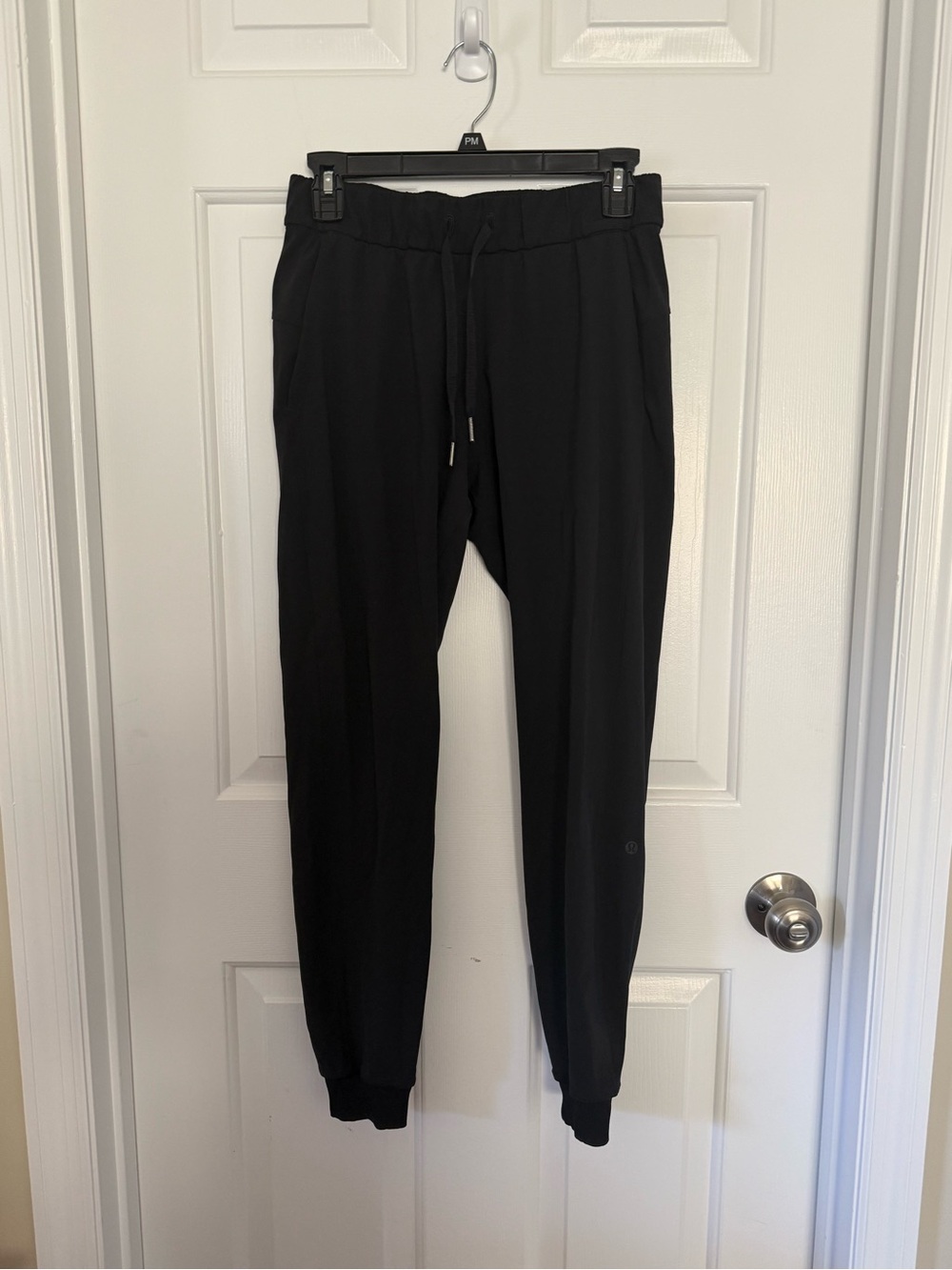 Lululemon Daydrift High Rise Jogger Black Size 4 Luxtreme Stretch Tapered Pants